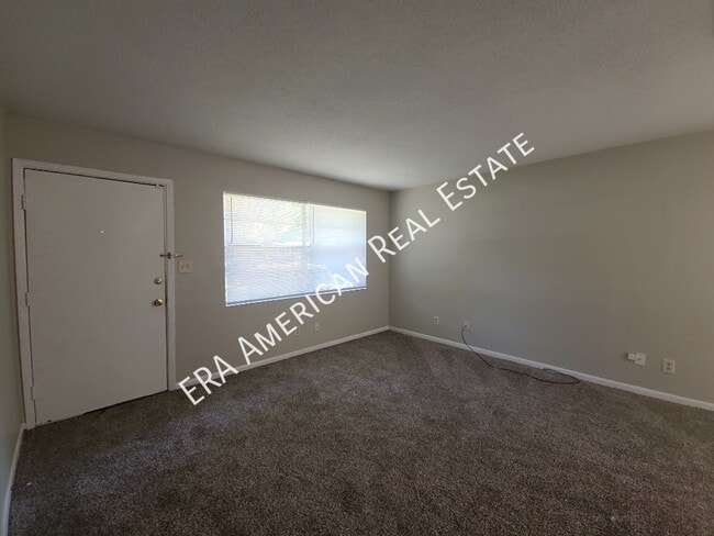 101 Akron St in Fort Walton Beach, FL - Foto de edificio - Building Photo