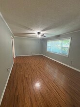 2805 W 75th St in Prairie Village, KS - Building Photo - Building Photo