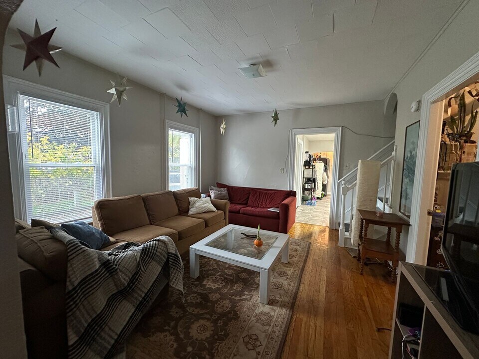 314 North St in Burlington, VT - Building Photo