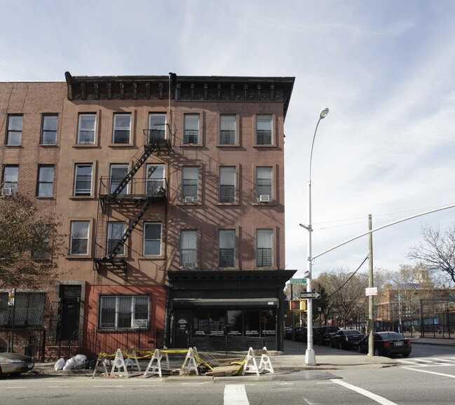 1224 Bedford Pl in Brooklyn, NY - Building Photo - Building Photo