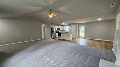 143 W Allen St in Four Oaks, NC - Building Photo - Building Photo