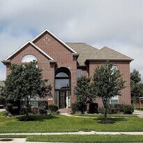 2181 Brittany Colony Dr in League City, TX - Building Photo