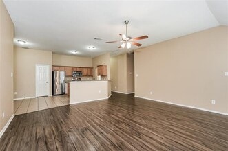 1141 Ranch Valley Dr in Desoto, TX - Building Photo - Building Photo