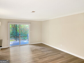 2390 Lawrenceville Hwy in Decatur, GA - Building Photo - Building Photo