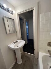 1459 Fort Park Blvd, Unit 1 in Lincoln Park, MI - Building Photo - Building Photo