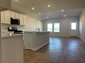 14209 Little Falls Ln in Yukon, OK - Building Photo - Building Photo