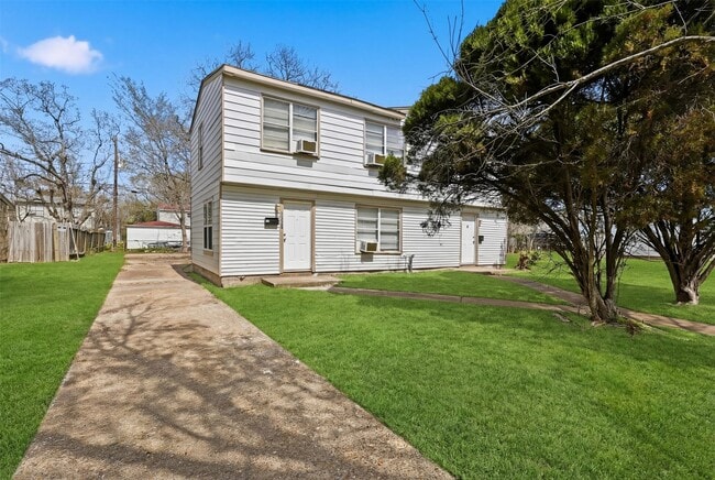 property at 1226 5th Ave N