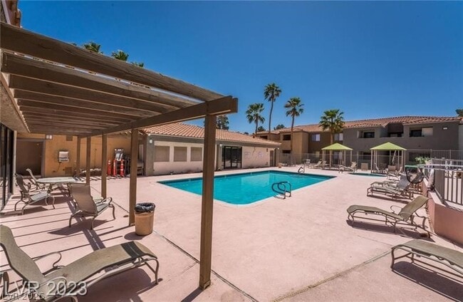 3151 N Soaring Gulls Dr