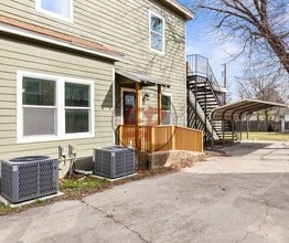 2208 Gorman Ave in Waco, TX - Foto de edificio - Building Photo