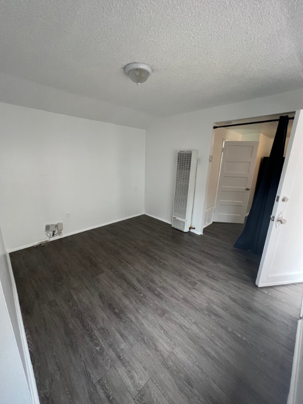 424 S Broadway, Unit B