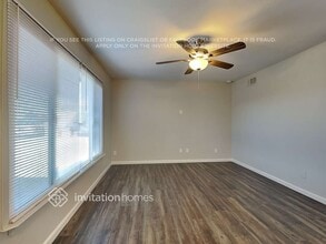 10623 N 49th Ave in Glendale, AZ - Building Photo - Building Photo