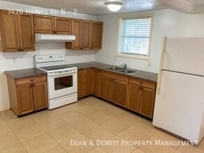 3470 Haines Rd N in St. Petersburg, FL - Building Photo - Building Photo