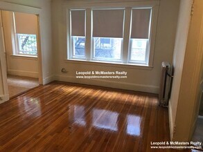 87 Washington St, Unit 6 in Newton, MA - Building Photo - Building Photo
