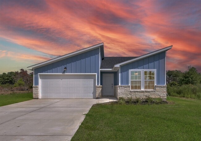 1053 Rd 5740 in Cleveland, TX - Building Photo - Building Photo