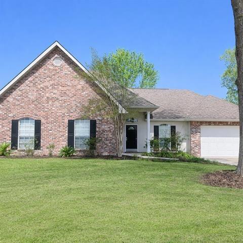 926 Armand St in Mandeville, LA - Building Photo - Building Photo