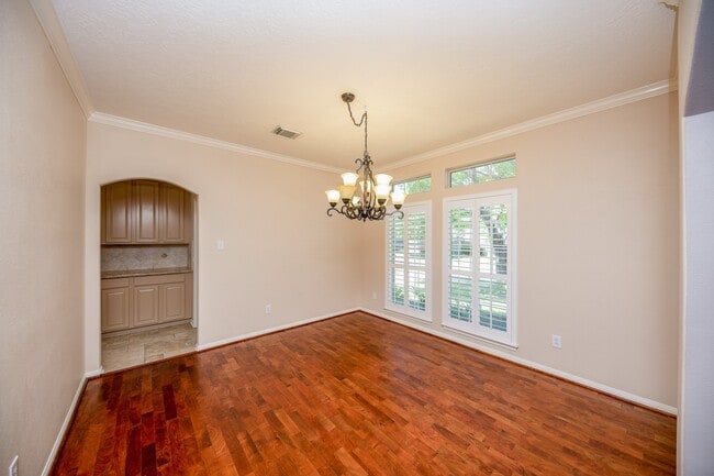 property at 14203 Alamosa Ct