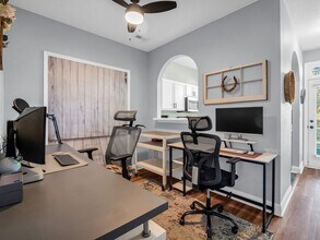 6103 Dane Dr in Dallas, NC - Building Photo - Building Photo