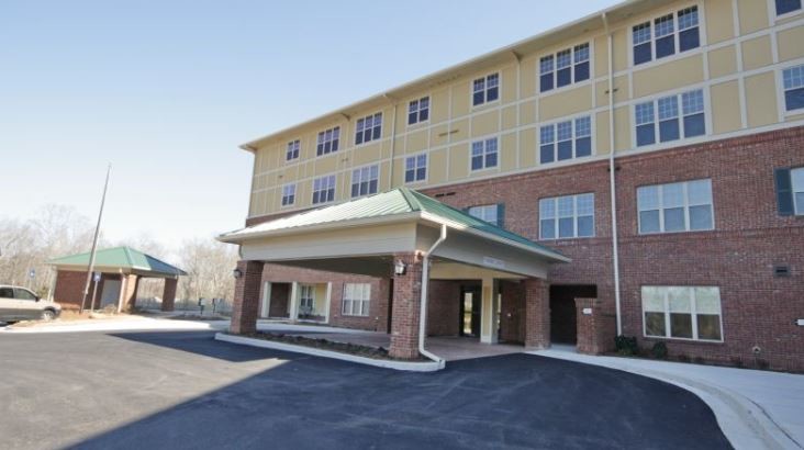 Panola Gardens in Lithonia, GA - Foto de edificio