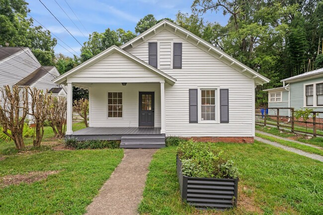 property at 301 N Columbia St