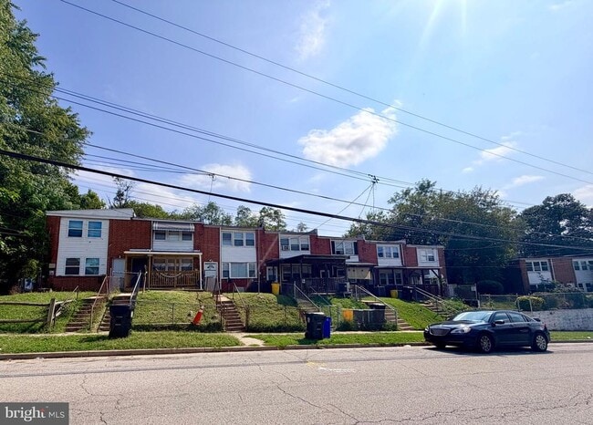 property at 3219 Bero Rd