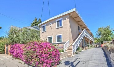 3205 California St in Berkeley, CA - Building Photo - Building Photo