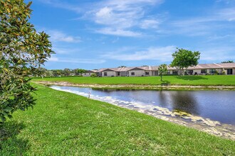 15792 Philodendron Cir in Delray Beach, FL - Building Photo - Building Photo