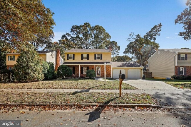 property at 11 Holly Rd