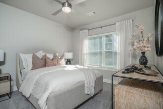 The Delaney at East Park in Kennesaw, GA - Foto de edificio - Interior Photo