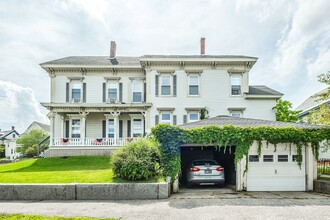 68 Centre Street in Concord, NH - Foto de edificio - Building Photo