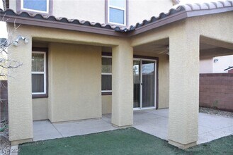 60 Dark Creek Ave in Las Vegas, NV - Building Photo - Building Photo