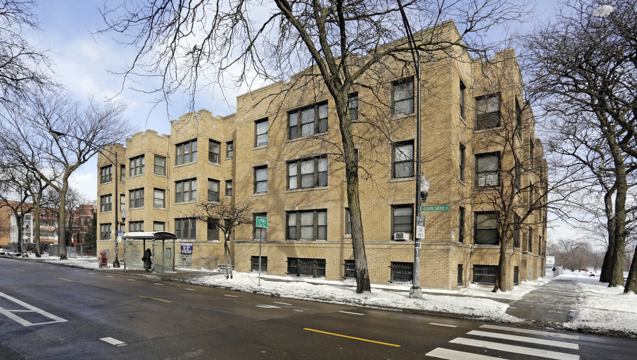 300 E 78th St in Chicago, IL - Foto de edificio