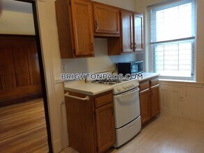 134 Englewood Ave in Boston, MA - Building Photo - Building Photo