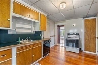 64 Atkins Ave in Lynn, MA - Building Photo - Building Photo