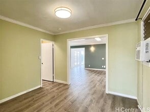 748 Luawai St in Honolulu, HI - Building Photo - Building Photo