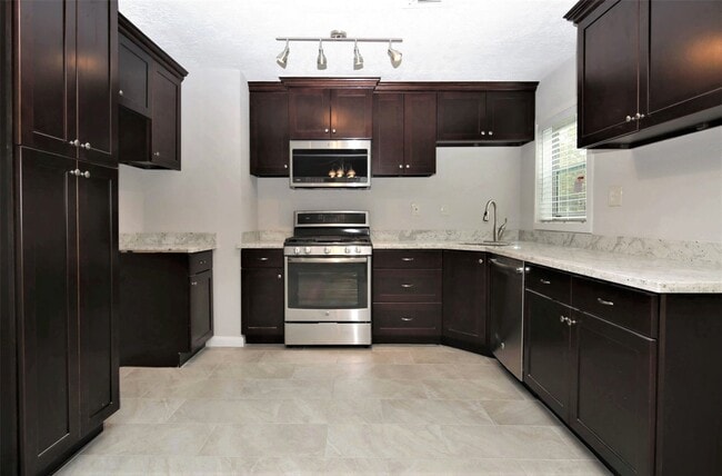 property at 4830 Culmore Dr