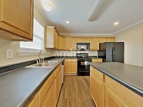 102 Baker Springs Ln in Spring Hill, TN - Building Photo - Building Photo