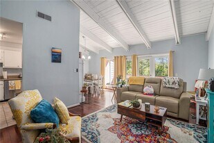 3813 Paces Ferry W in Atlanta, GA - Building Photo