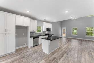 1739 Walt Stephens Rd in Jonesboro, GA - Building Photo - Building Photo
