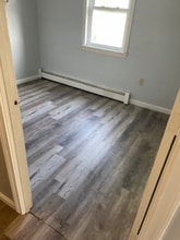 38 Lincoln St, Unit 2R in Lowell, MA - Foto de edificio - Building Photo