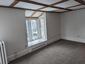 213 W Vernon Ave in Fergus Falls, MN - Building Photo - Building Photo