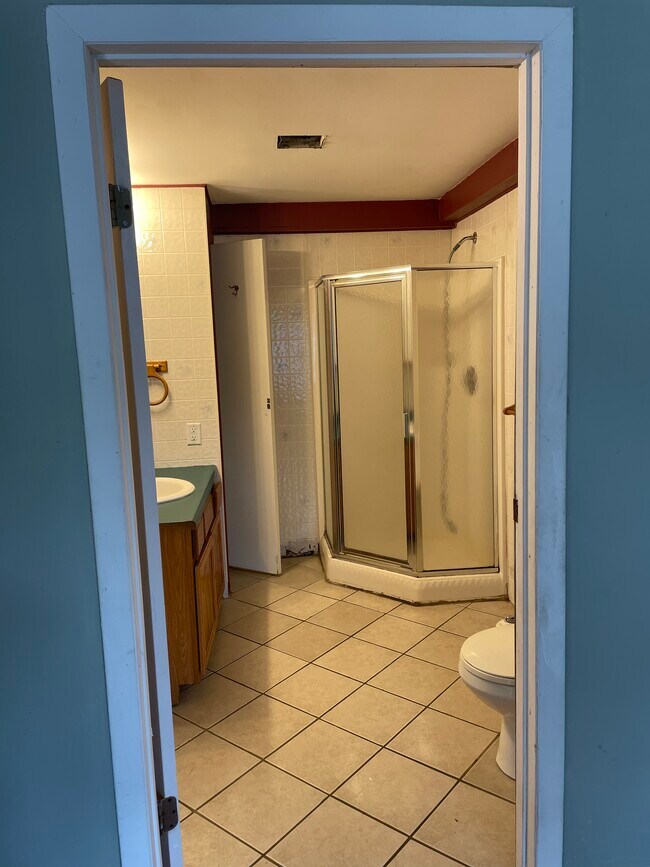 225 Bean Rd in Colchester, VT - Foto de edificio - Building Photo