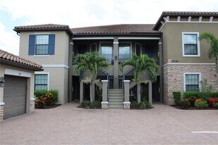 12720 Sorrento Wy in Bradenton, FL - Building Photo