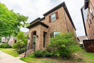 1113 Peacock Blvd in Carrollton, TX - Building Photo