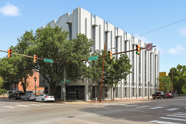 property at 112 E Clay St