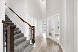 9319 Galloway Wds Trl in The Woodlands, TX - Building Photo - Building Photo