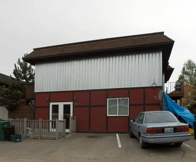 9540 Interlake Ave in Seattle, WA - Foto de edificio - Building Photo