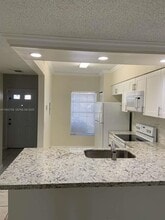 21 Fleming Ct in Weston, FL - Building Photo - Building Photo