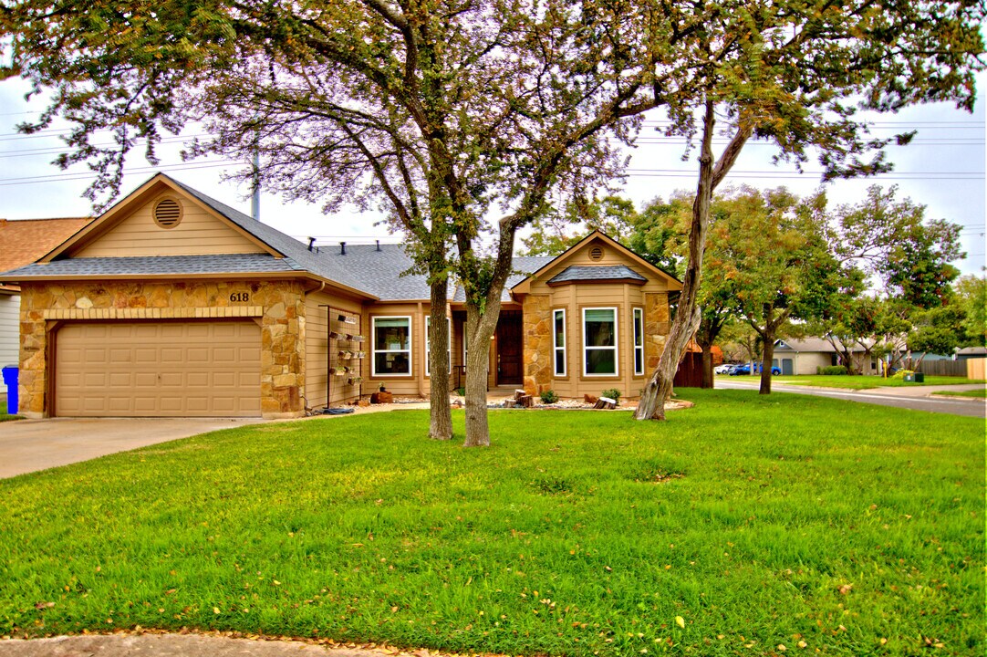 618 Pomegranate Pass in Cedar Park, TX - Building Photo