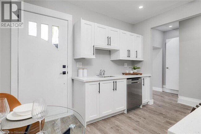 125 Cathcart St in Hamilton, ON - Building Photo - Building Photo
