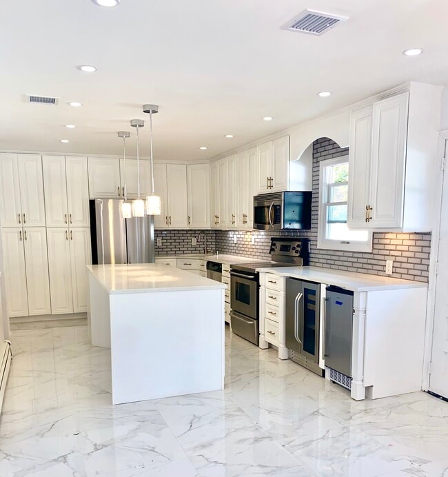 property at 418 S Marginal Rd